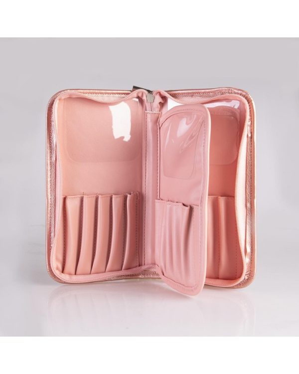 Promo Le Coffret 7 Pinceaux De Maquillage + Pochette à Paillettes chez